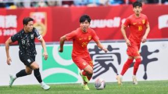 胡几乎成了